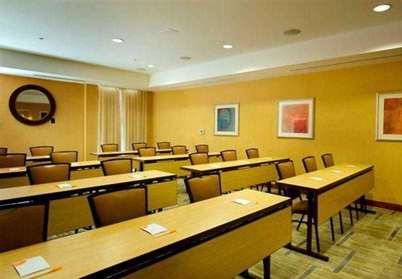 Courtyard By Marriott Atlanta Buford Mall Of Georgia Εξωτερικό φωτογραφία