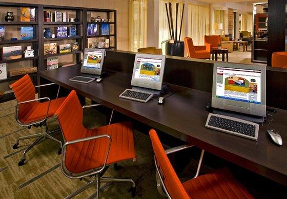 Courtyard By Marriott Atlanta Buford Mall Of Georgia Εξωτερικό φωτογραφία